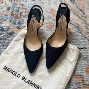 Manolo Blahnik Carolyne Satin low-heel Slingback Pumps, Black